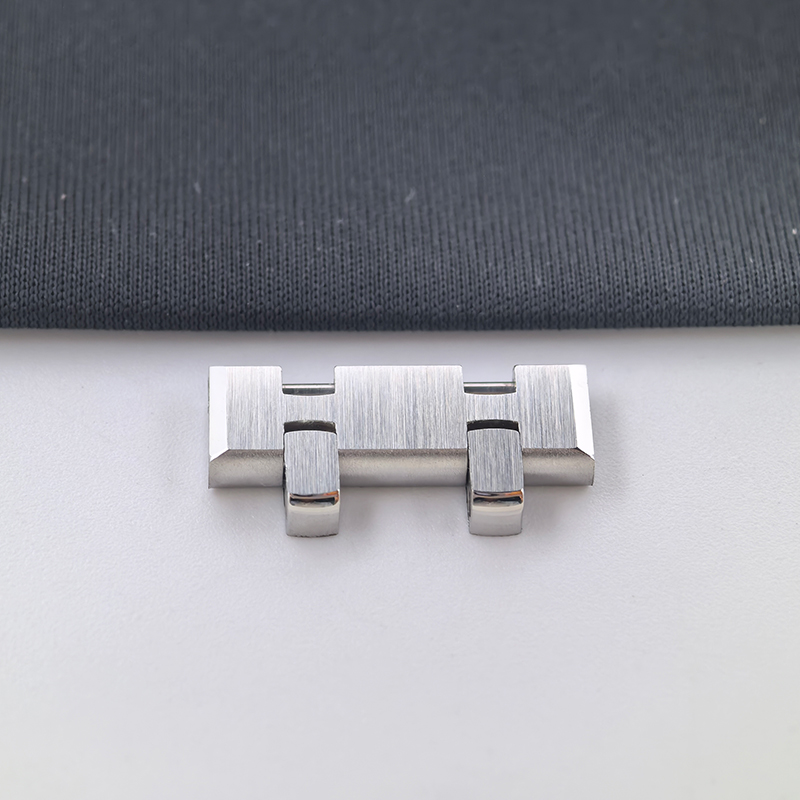 ข้อต่อสายนาฬิกาสำหรับ AP Royal - Cartier Watch Tank บทวิจารณ์และราคา