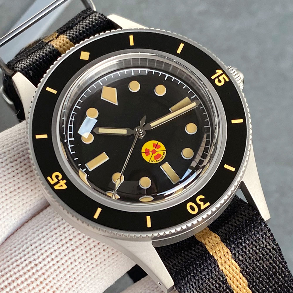 นาฬิกาดำน้ำ Tandorio กลไก NH35 - Seiko Watch Presage บทวิจารณ์และราคา
