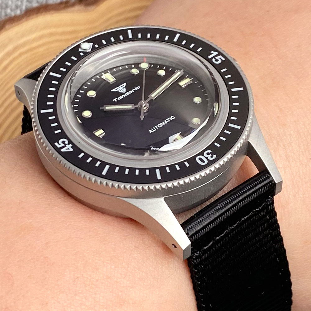 นาฬิกาดำน้ำ Tandorio กลไก NH35 - Seiko Watch Presage บทวิจารณ์และราคา