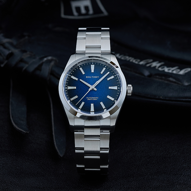 นาฬิกาข้อมือผู้ชาย Baltany ขนา - Omega Watch Constellation บทวิจารณ์และราคา